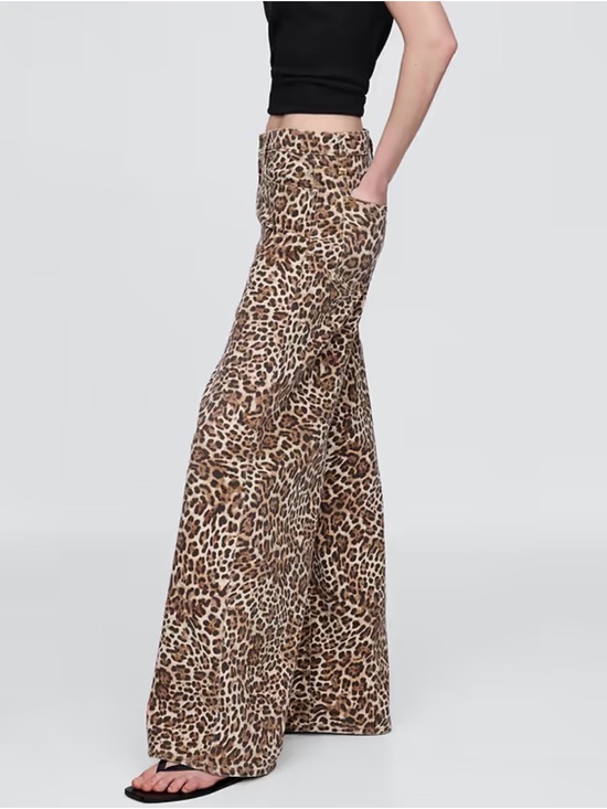 GAP Denim - GAP - Mid-rise Ultra Soft Leopard Baggy Jeans